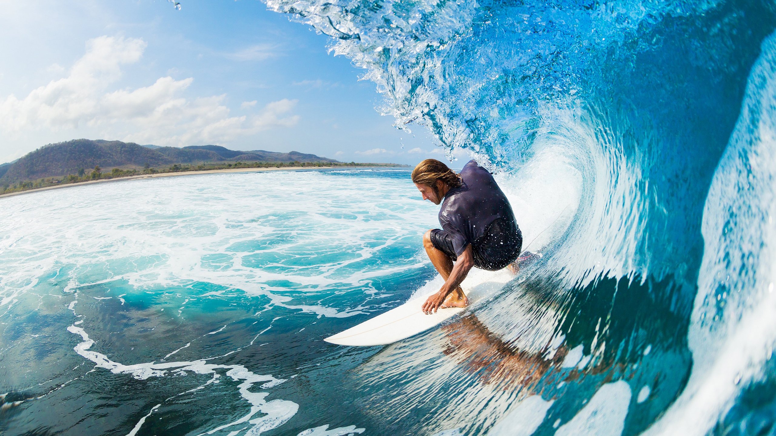 吉林队奋力拼搏，展现团队凝聚力，展现团队凝聚力的句子